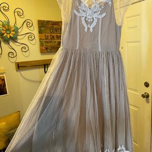 Girls lace floral dress